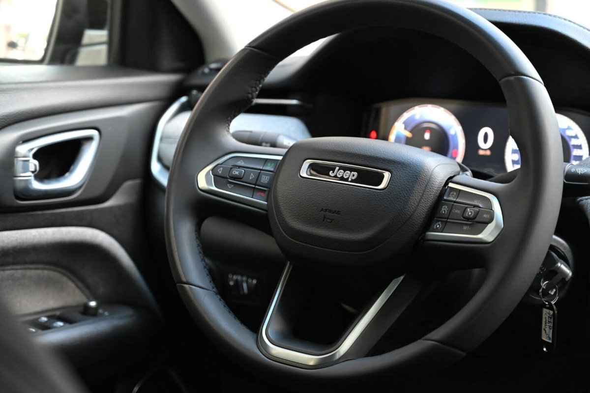 Jeep Compass 1.6 Multijet II 2WD Longitude (5)