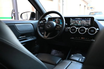 Mercedes-Benz GLA SUV 200 d Automatic Sport Plus (2)