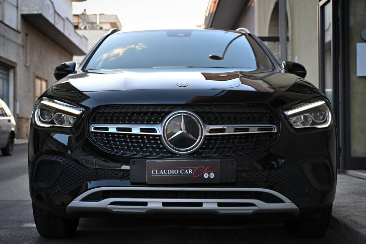 Mercedes-Benz GLA SUV 200 d Automatic Sport Plus (7)