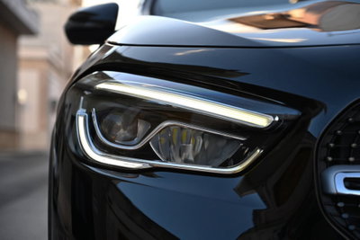 Mercedes-Benz GLA SUV 200 d Automatic Sport Plus (8)