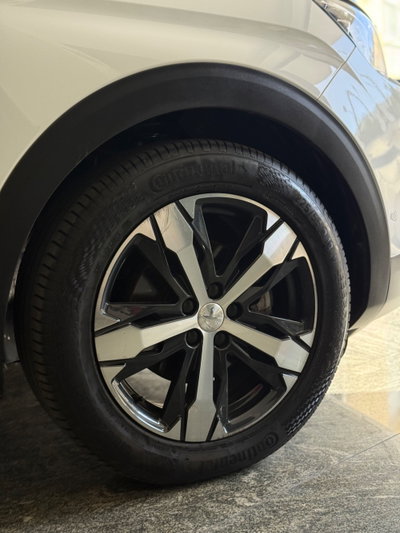Peugeot 3008 BlueHDi 130 S&S EAT8 Allure Pack (15)
