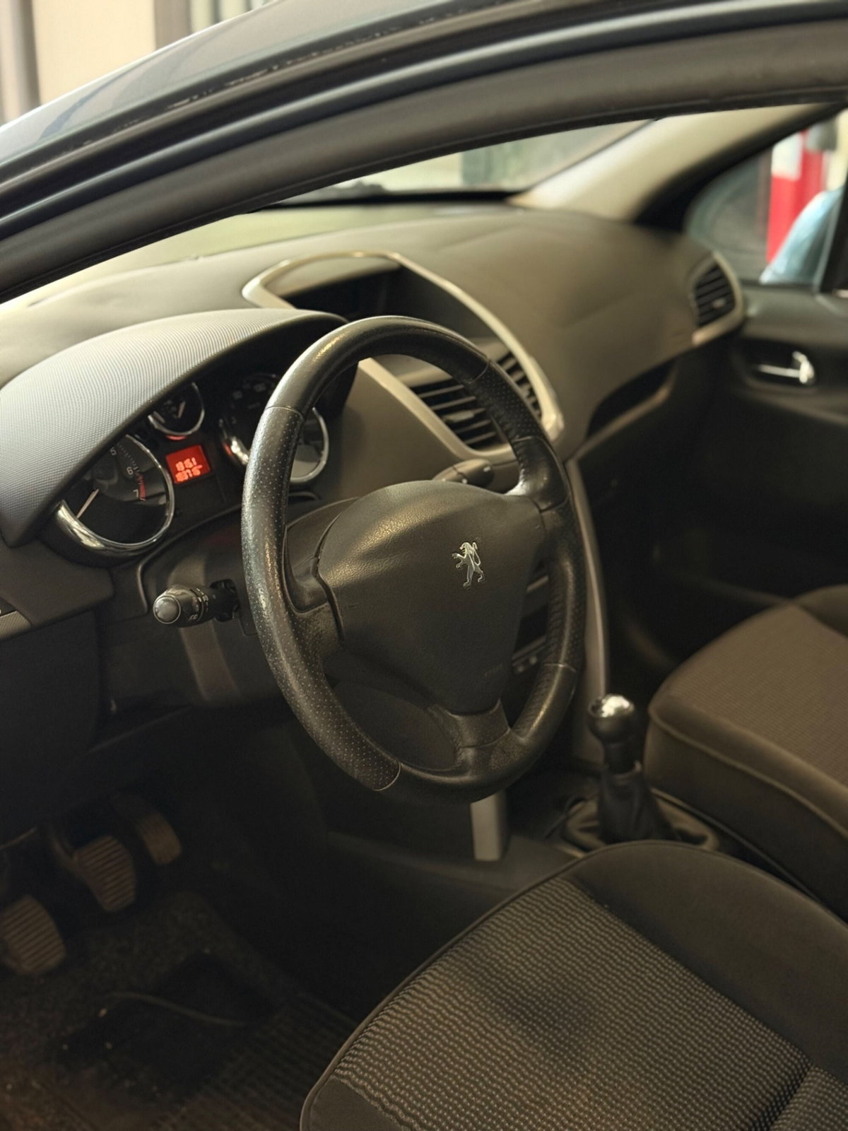 Peugeot 207 88CV 5p. XS (7)