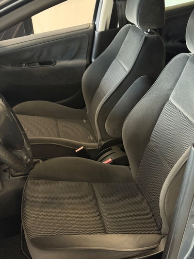 Peugeot 207 88CV 5p. XS (8)