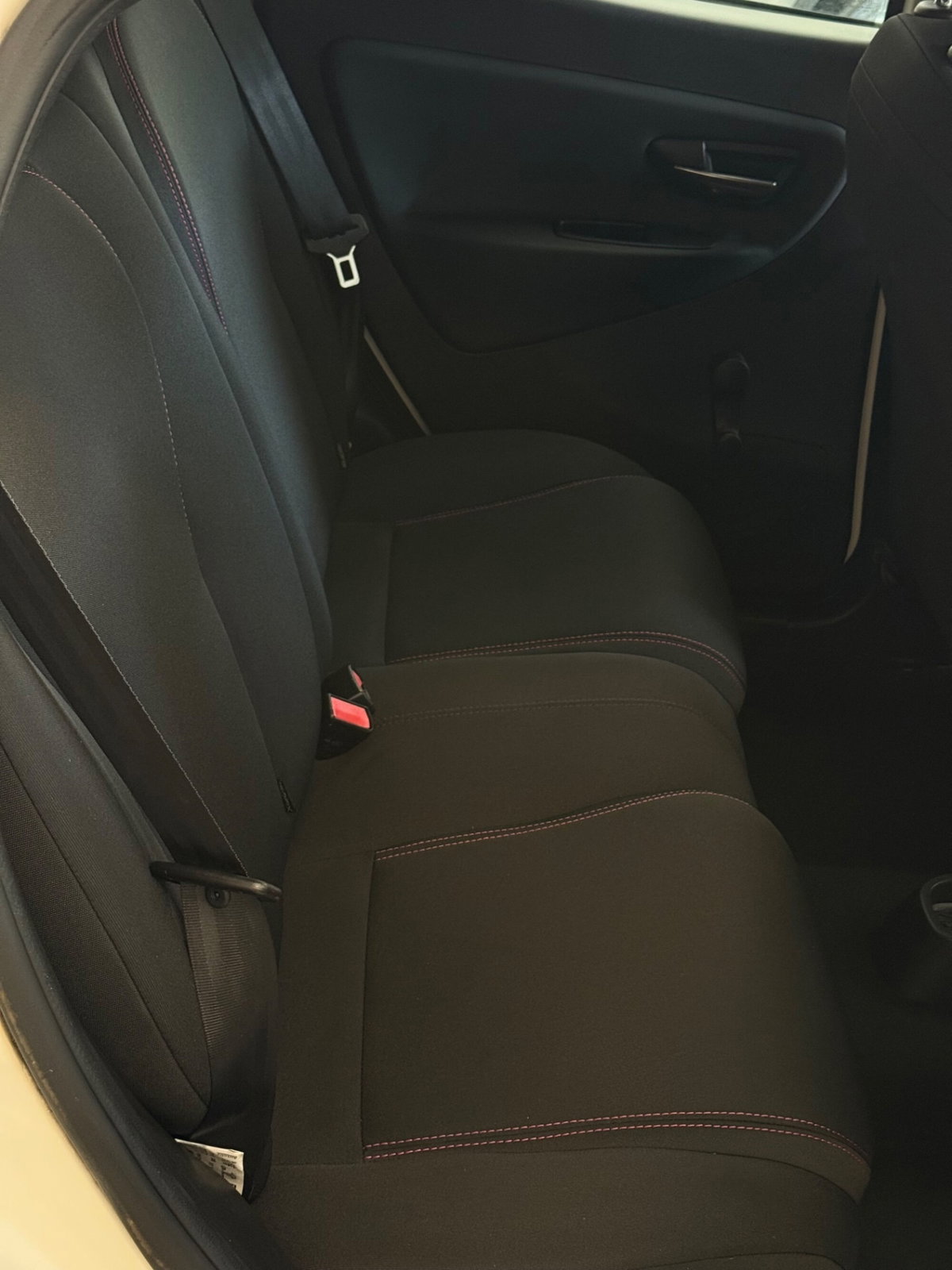 Lancia Ypsilon 1.2 69 CV 5 porte Silver (10)