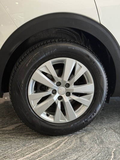 Peugeot 3008 BlueHDi 130 S&S Allure (12)