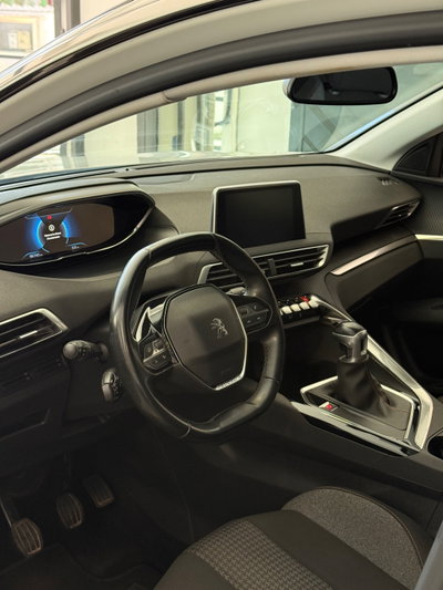 Peugeot 3008 BlueHDi 130 S&S Allure (3)
