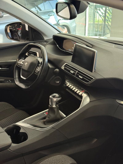 Peugeot 3008 BlueHDi 130 S&S Allure (9)