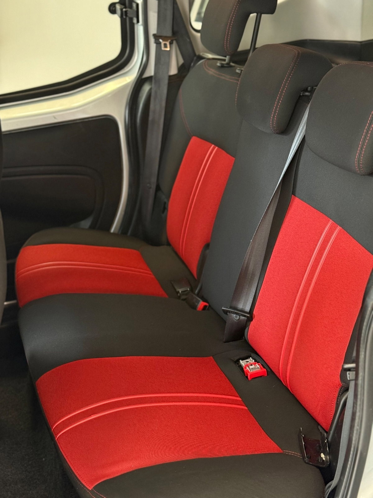 Fiat Qubo 1.3 MJT 95 CV Dynamic (12)