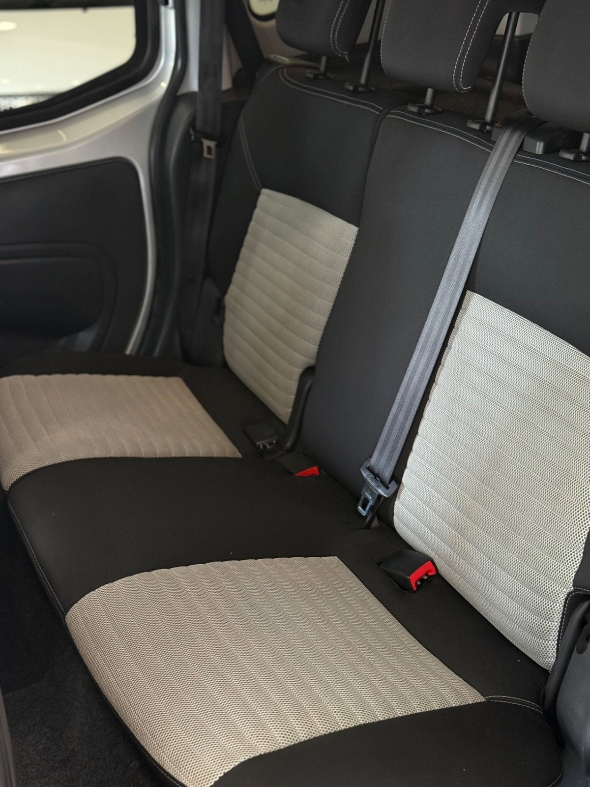 Fiat Qubo 1.3 MJT 75 CV Dynamic (11)