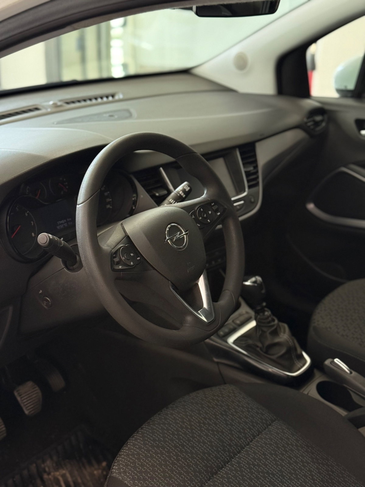 Opel Crossland X 1.5 ECOTEC D 102 CV Start&Stop Advance (9)