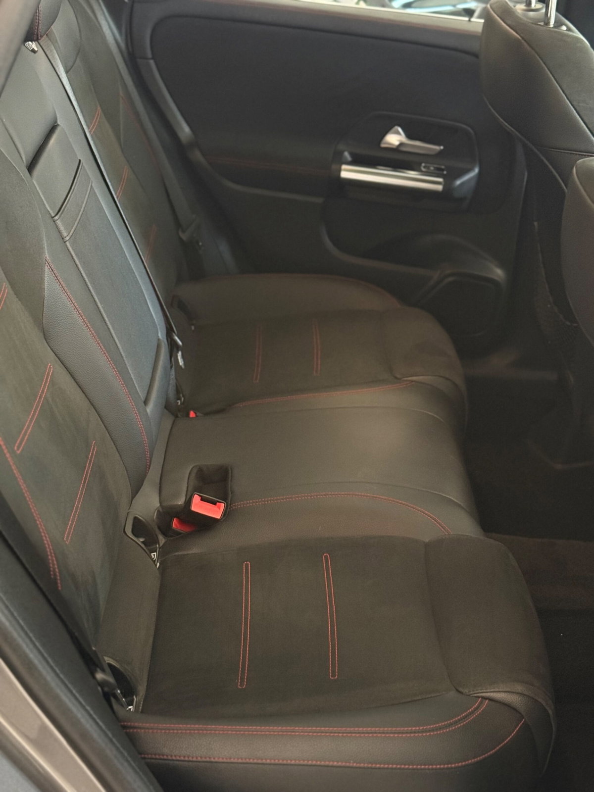 Mercedes-Benz Classe B 200 d Automatic Premium (12)