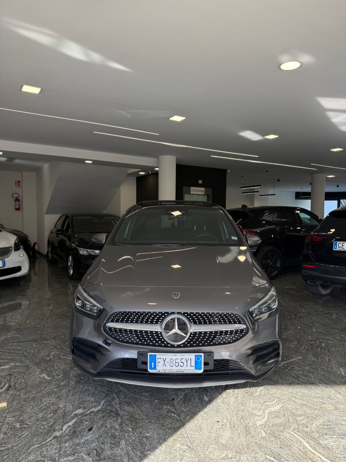 Mercedes-Benz Classe B 200 d Automatic Premium (4)
