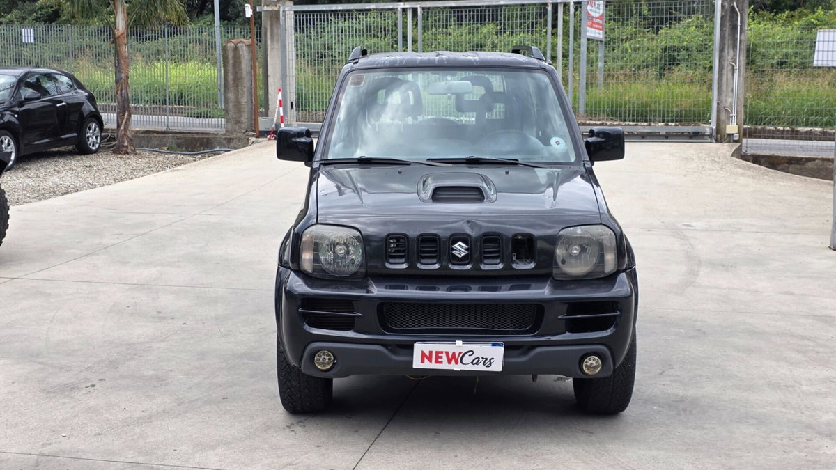 Suzuki Jimny 1.5 DDiS cat 4WD JLX Più (2)