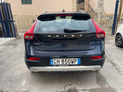 Volvo V40 Cross Country D2 1.6 Kinetic (2)