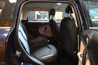 MINI Mini Countryman 1.6 Cooper D Countryman (11)