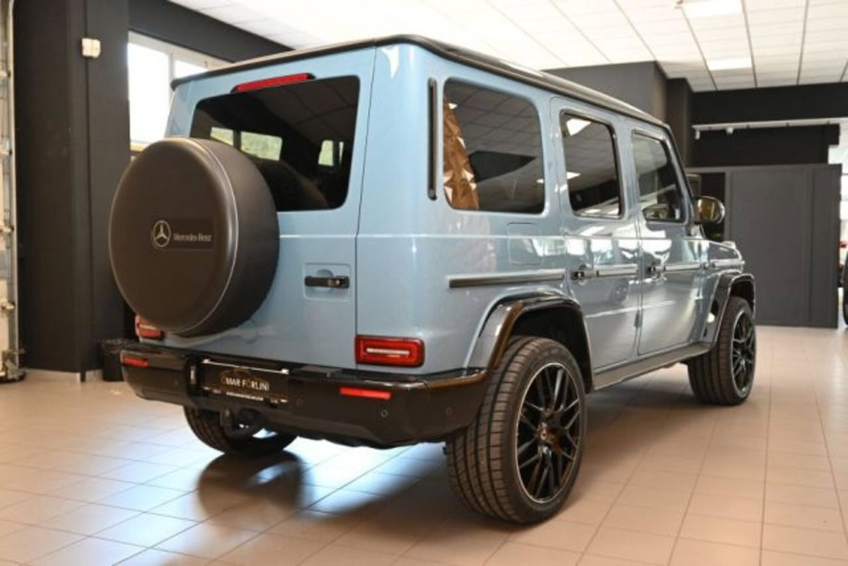 Mercedes-Benz Classe G 400 d Premium (4)