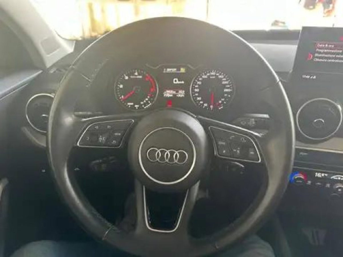 Audi Q2 Q2 30 TDI S tronic Business (5)