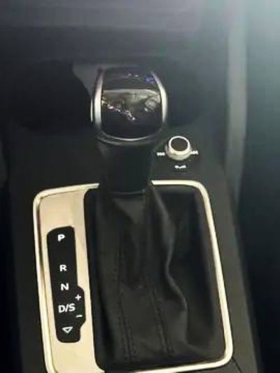 Audi Q2 Q2 30 TDI S tronic Business (6)