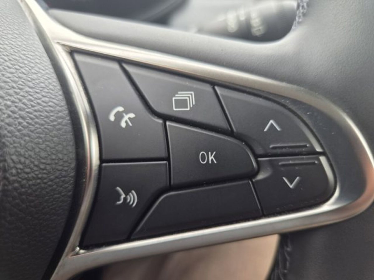 Renault Clio TCe 90 CV 5 porte Business (7)