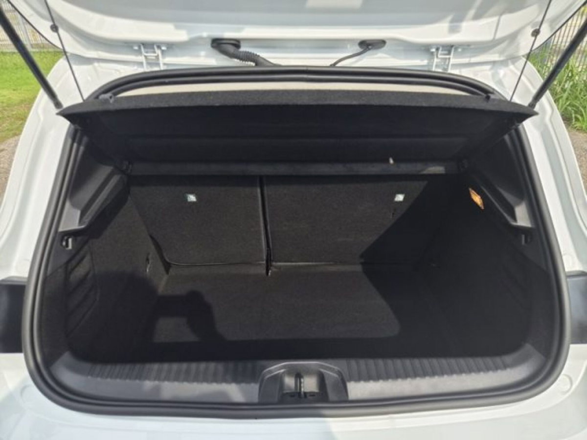Renault Clio TCe 90 CV 5 porte Business (9)