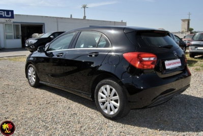 Mercedes-Benz Classe A 180 CDI BlueEFFICIENCY Automatic Executive (12)
