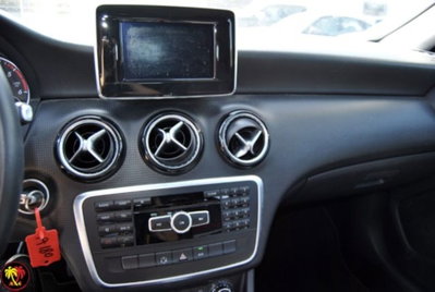 Mercedes-Benz Classe A 180 CDI BlueEFFICIENCY Automatic Executive (9)