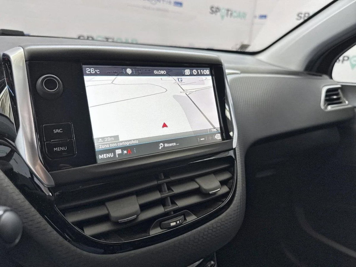 Peugeot 2008 Turbo 110 EAT6 S&S Allure (7)