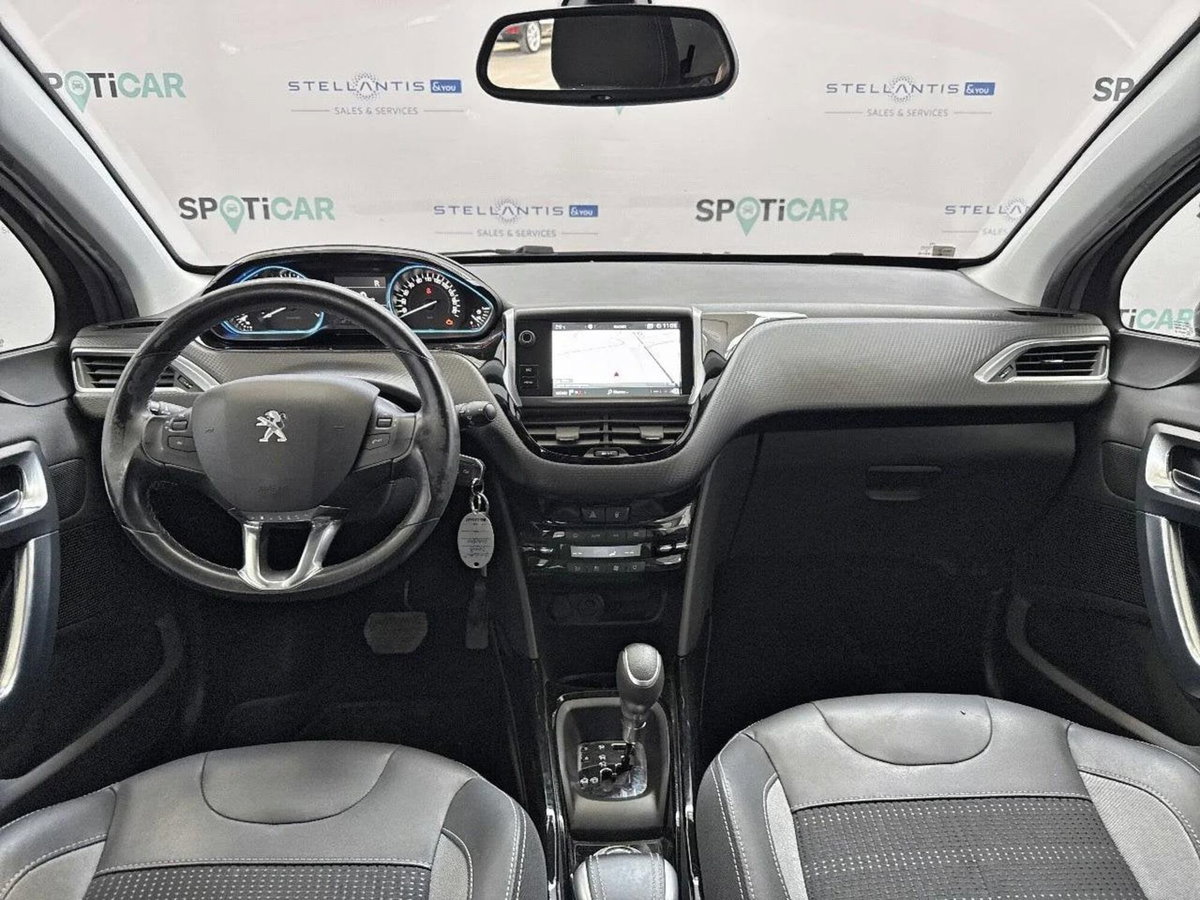 Peugeot 2008 Turbo 110 EAT6 S&S Allure (8)