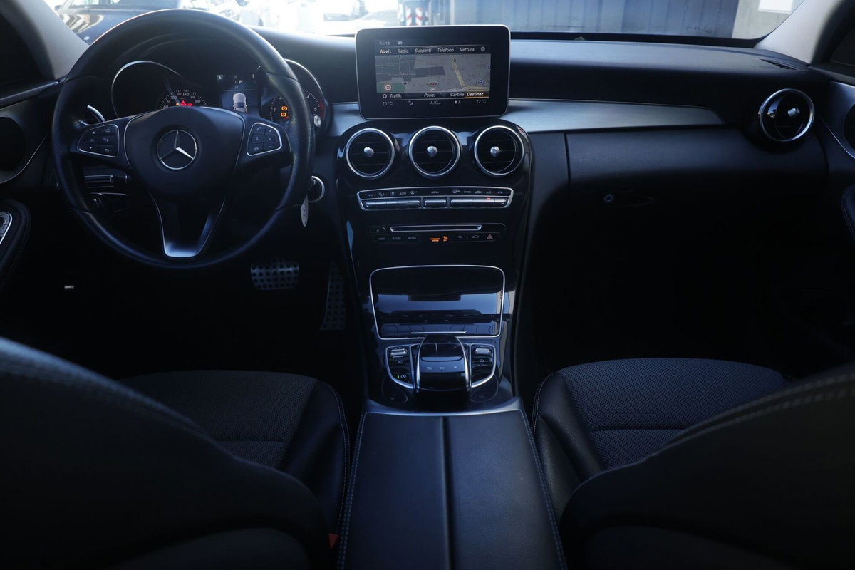 Mercedes-Benz Classe C 220 d Sport (2)