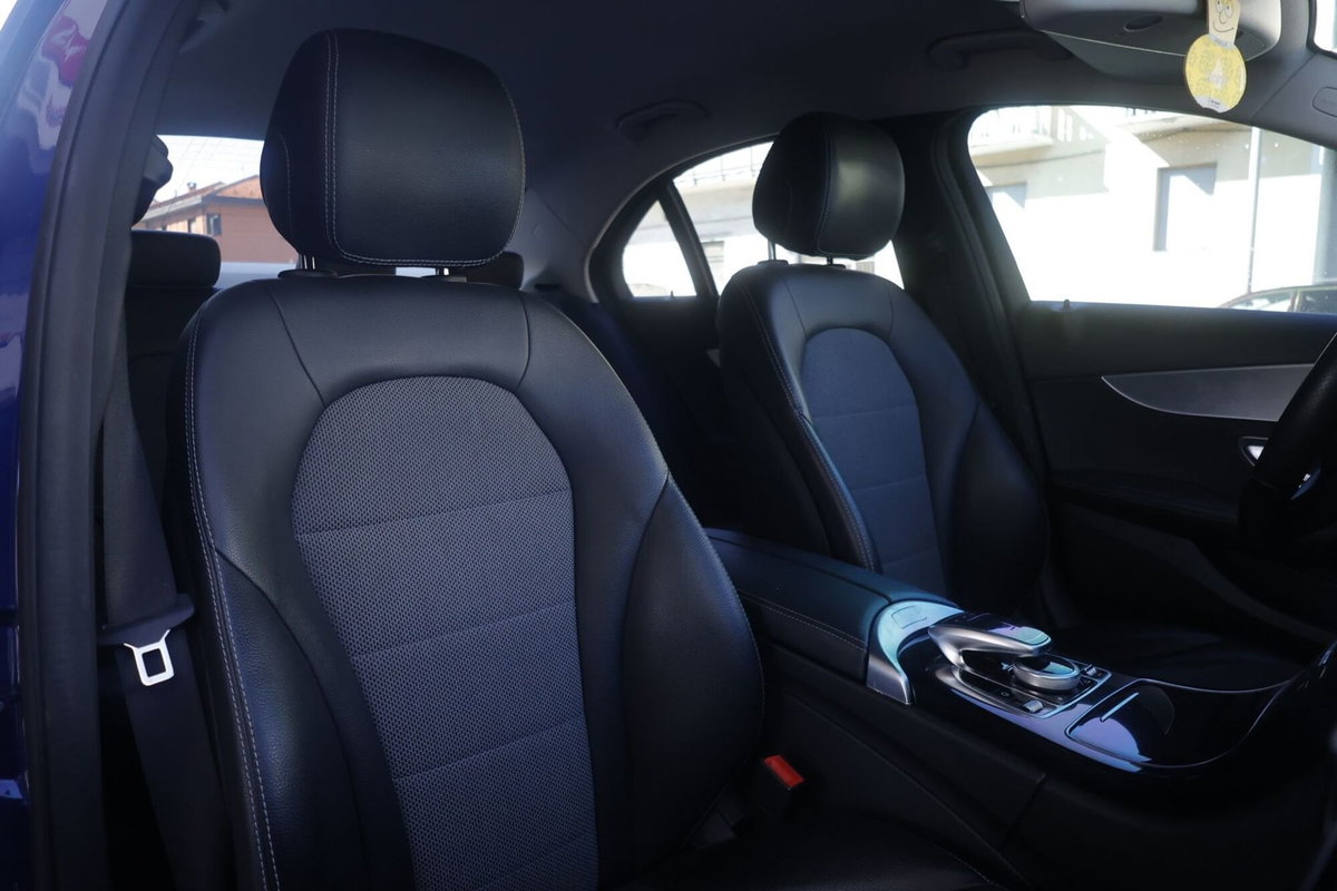 Mercedes-Benz Classe C 220 d Sport (6)