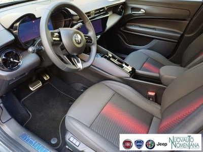 Alfa Romeo Junior 1.2 ibrida Q4 Ti 145cv edct6 (17)