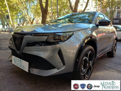 Alfa Romeo Junior 1.2 ibrida Q4 Ti 145cv edct6 (2)