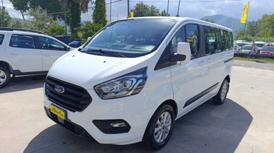 Ford Tourneo Custom Shuttle Bus 320 2.0 EcoBlue 130CV aut.PL Tit. usato