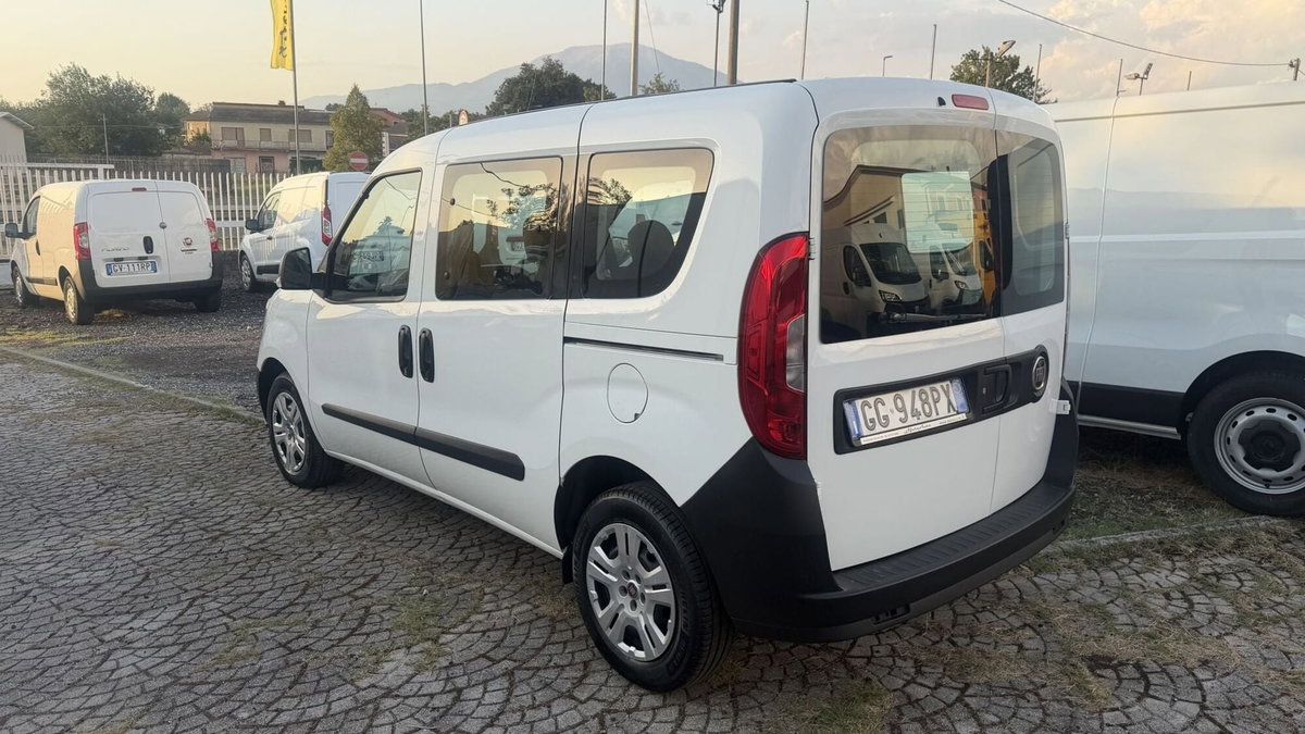 Fiat Doblò Furgone cargo 1.3 mjt 95cv CH1 15q Easy S&S (4)