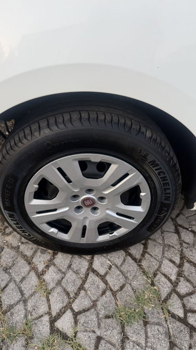 Fiat Doblò Furgone cargo 1.3 mjt 95cv CH1 15q Easy S&S (6)