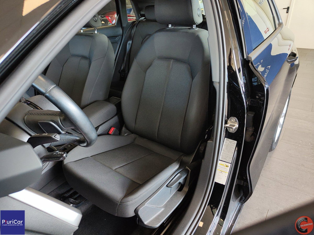 Audi A3 Sportback 30 TDI S tronic Business (4)