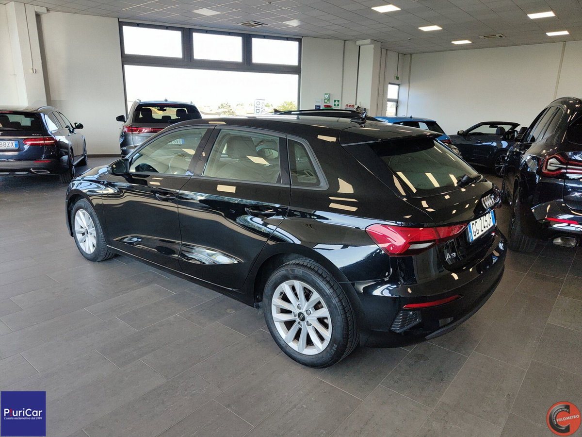 Audi A3 Sportback 30 TDI S tronic Business (9)