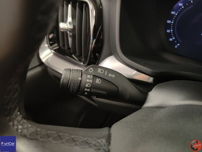 Volvo V60 2.0 b4 Essential auto (19)