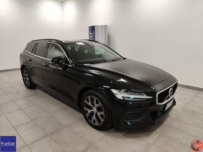 Volvo V60 2.0 b4 Essential auto (2)