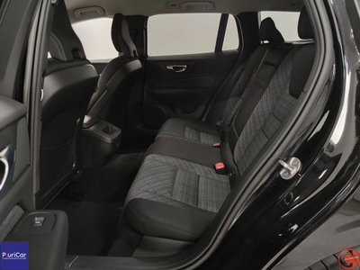 Volvo V60 2.0 b4 Essential auto (7)