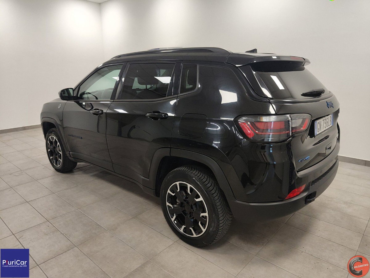 Jeep Compass 1.3 turbo t4 phev Trailhawk 4xe auto (6)