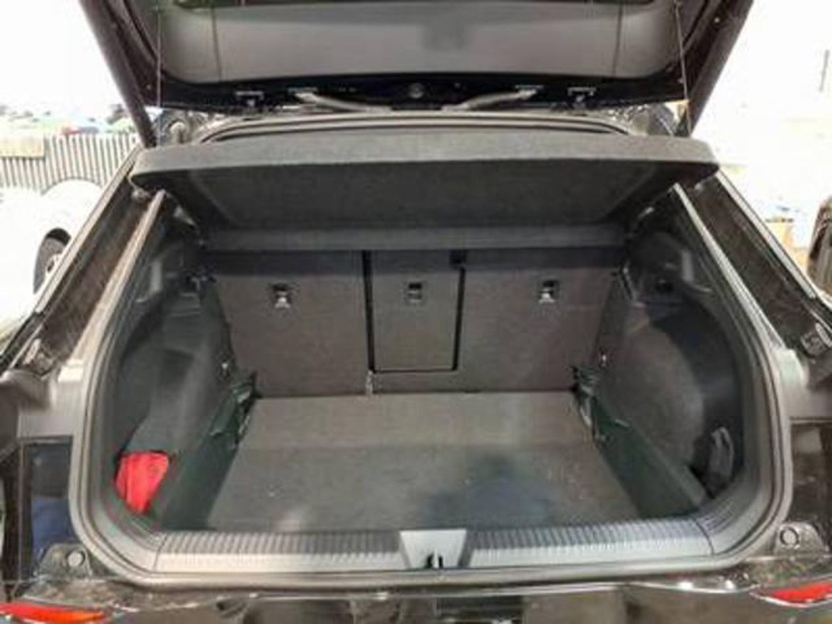 Volkswagen T-Roc 1.5 etsi R-Line 150cv dsg (4)