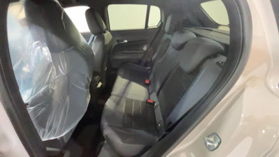 Fiat 600 1.2 hybrid Sport 145cv auto (16)