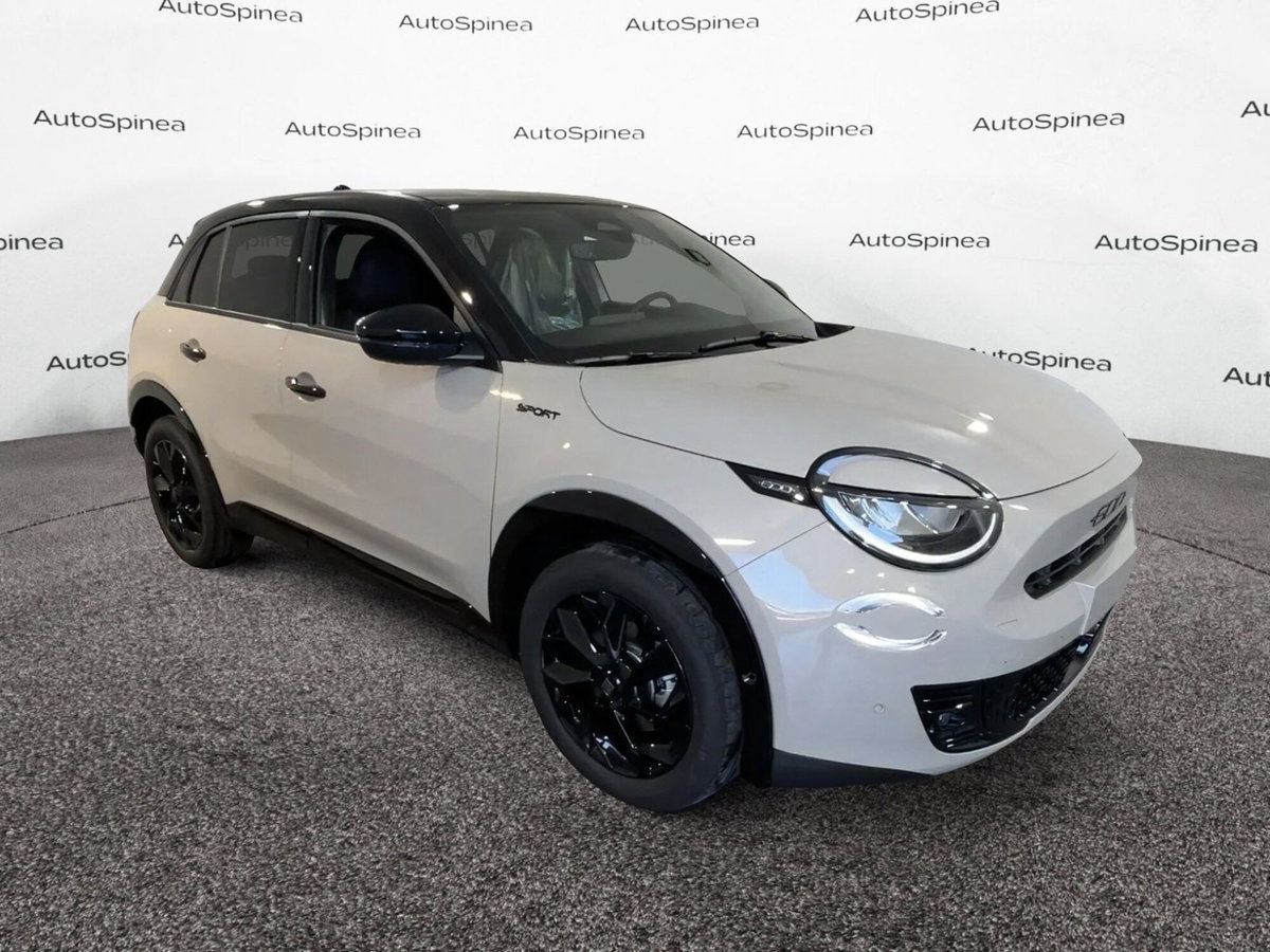 Fiat 600 1.2 hybrid Sport 145cv auto (4)