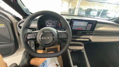 Fiat 600 1.2 hybrid Sport 145cv auto (7)