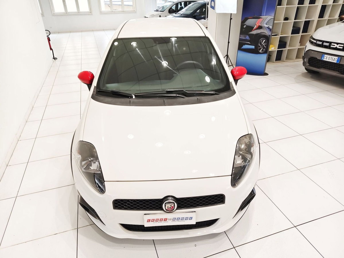 Abarth Grande Punto 1.4 T-Jet 16V 3 porte (11)