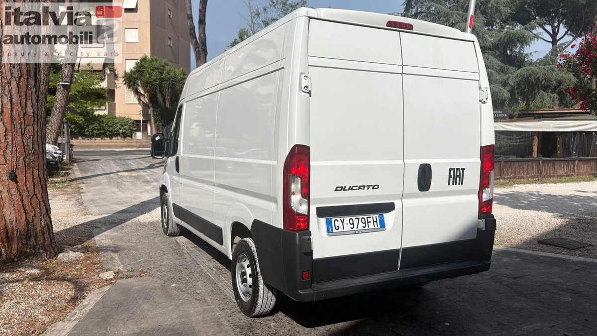 Fiat Ducato Furgone Vetrato 33 MH2 2.2 mjt3 140cv  serie 8 (6)