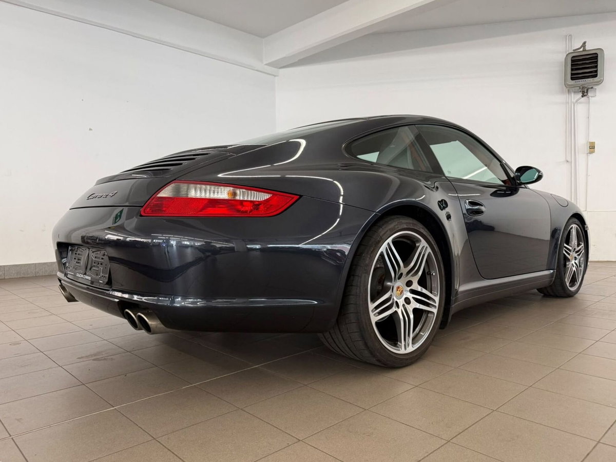 Porsche 911 Cabrio Carrera 4 (4)