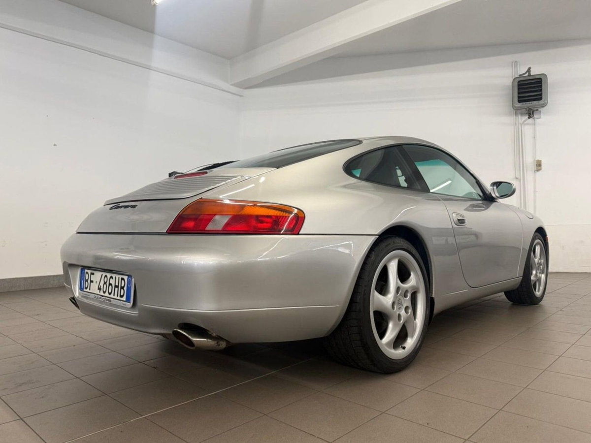 Porsche 911 Coupé Carrera cat (4)