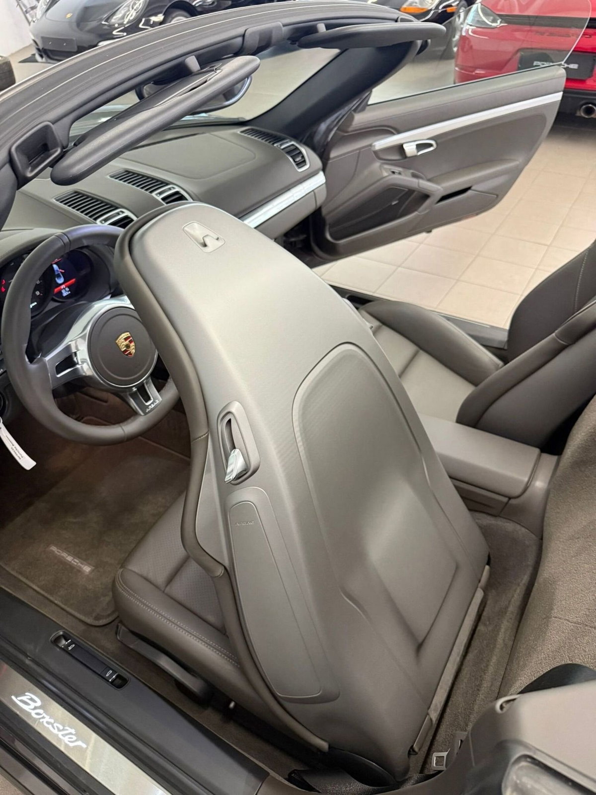 Porsche Boxster 2.7 (13)